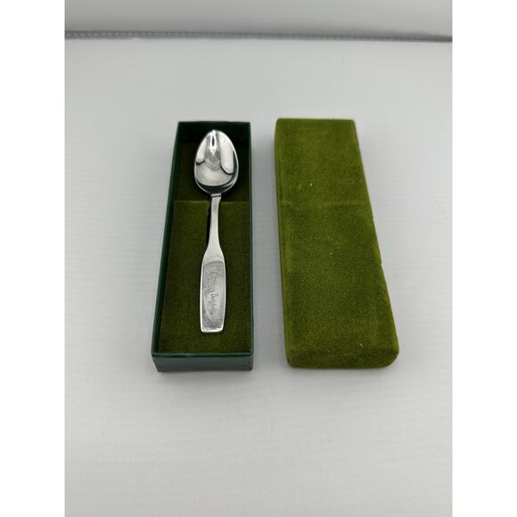 Vintage Onieda Silversmiths Dachshund Dog Collector Spoon Silver plate w/ Box - Picture 4 of 6